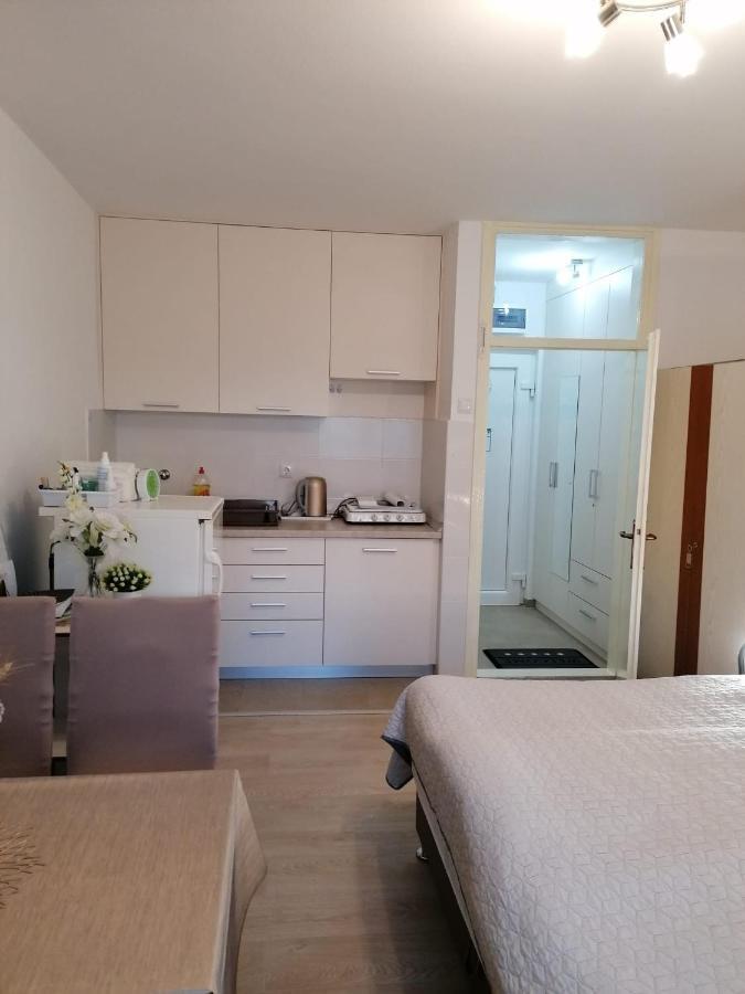 Apartament Megi Osijek Zewnętrze zdjęcie